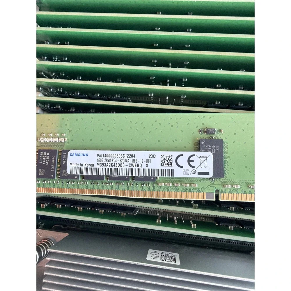 DELL R6525 Server With 30 Pcs Of 16gb Pc4 RAM And 2x 7262 CPU. No HD